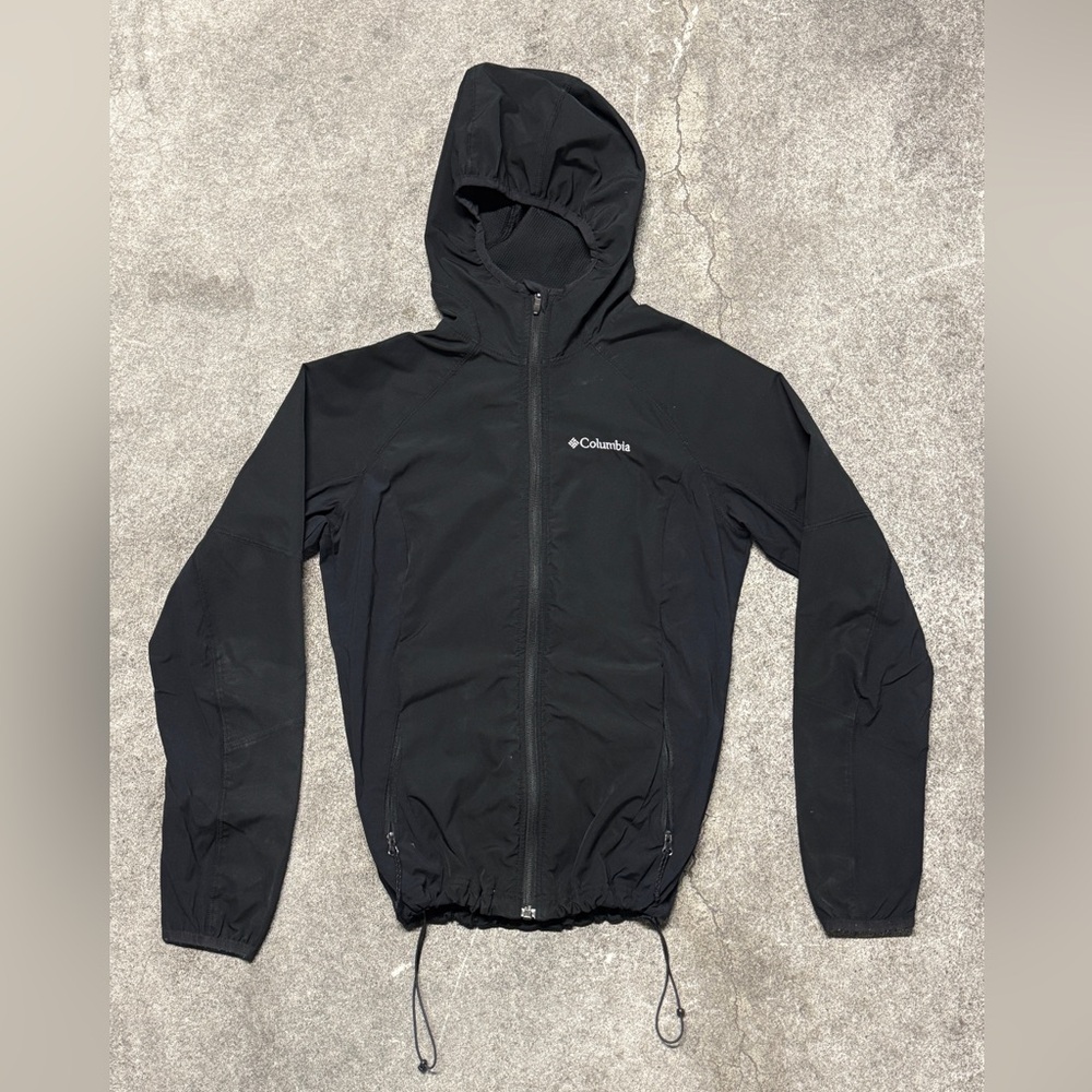 Columbia Women’s Black Windbreaker Jacket